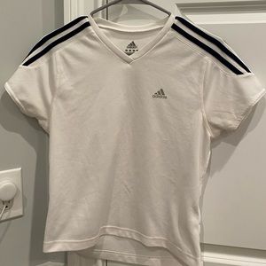 Adidas T-shirt